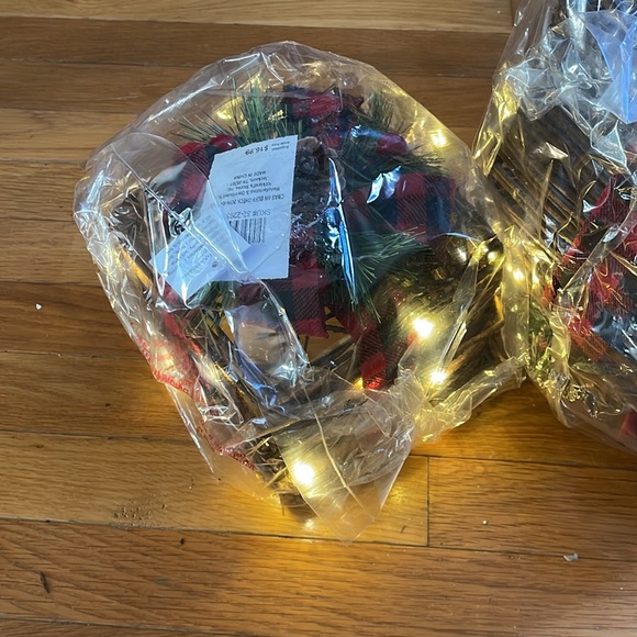 Christmas Nesting Baskets - Picture 2 of 3